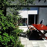 Marjan Rose Apartment