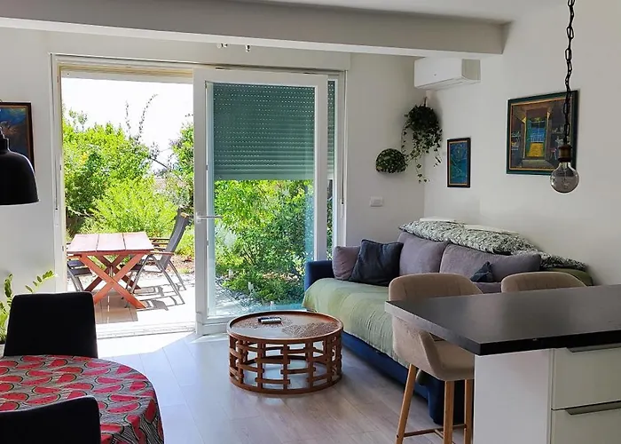 Apartament Marjan Rose